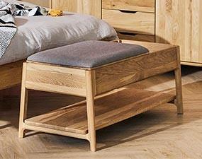 Bench with helper TWIG